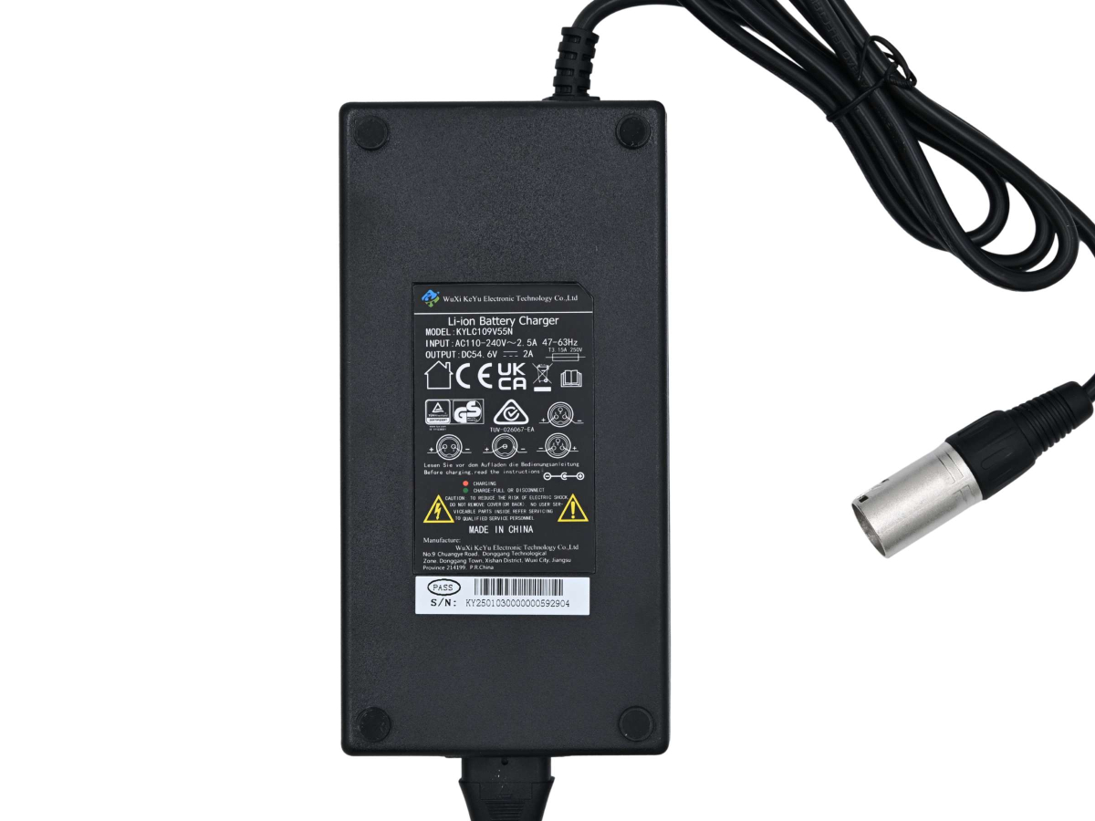 Caricabatterie 48V 2A con XLR per e-bike - Techbike